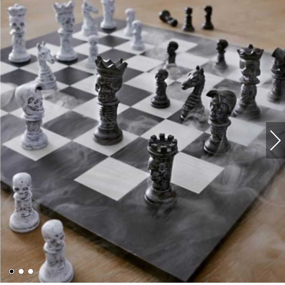 Grandin Roads Halloween Chess Set - NEW